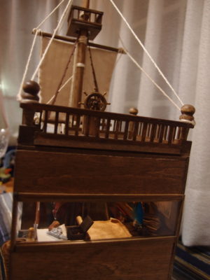 海賊船ドールハウス船尾